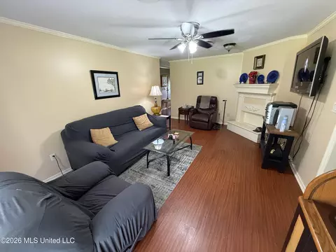 1842 Lake Trace Dr, Jackson, MS 39211 photo 8