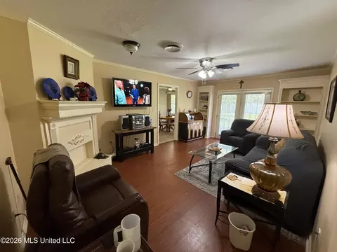 1842 Lake Trace Dr, Jackson, MS 39211 photo 7