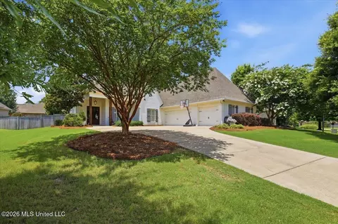 Exterior - 130 Grayhawk Dr, Madison, MS 39110 photo 3 of 6