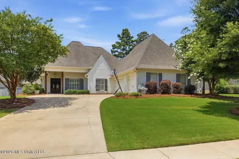 Exterior - 130 Grayhawk Dr, Madison, MS 39110 photo 2 of 6
