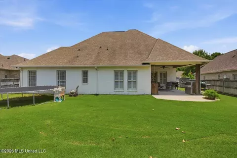 Exterior - 130 Grayhawk Dr, Madison, MS 39110 photo 5 of 6