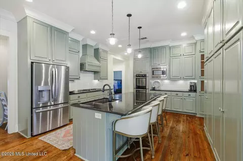 Kitchen - 130 Grayhawk Dr, Madison, MS 39110 photo 1 of 4