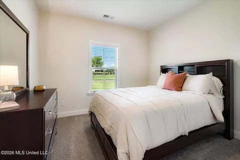 Bedroom - 2273 Scott Meadows Ln, Hernando, MS 38632 photo 4 of 5