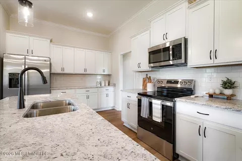 Kitchen - 2273 Scott Meadows Ln, Hernando, MS 38632 photo 1 of 1