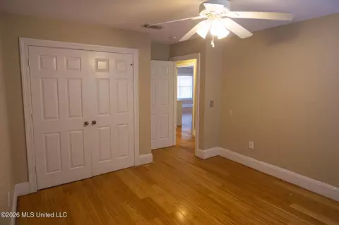Bedroom - 450 Fairfield Dr, Madison, MS 39110 photo 5 of 5