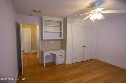 Bedroom - 450 Fairfield Dr, Madison, MS 39110 photo 3 of 5