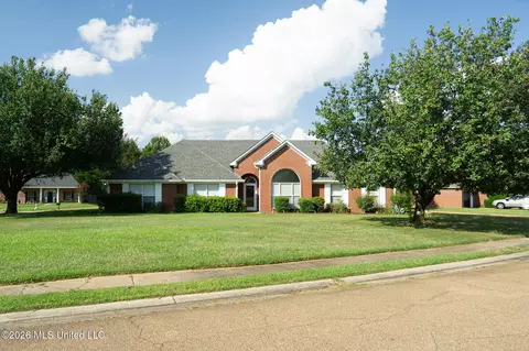 450 Fairfield Dr, Madison, MS 39110
