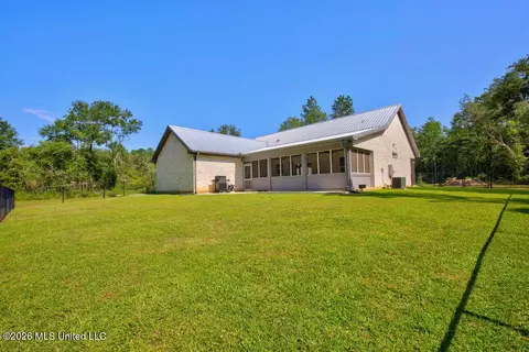 Exterior - 5075 D W North Rd, Kiln, MS 39556 photo 6 of 9