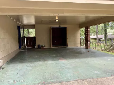 Exterior - 247 Dona Ave, Jackson, MS 39212 photo 2 of 2