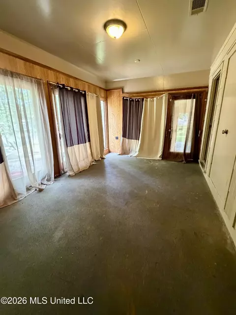 Exterior - 247 Dona Ave, Jackson, MS 39212 photo 1 of 2