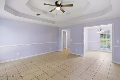 Living - 536 Winnwood St, Jackson, MS 39212 photo 1 of 2