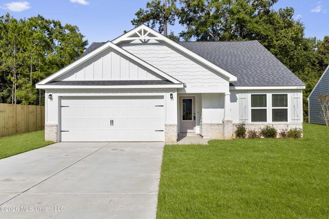 6304 Annie Cv, Ocean Springs, MS 39564