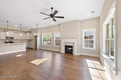 7548 Thomas Riley St, Hernando, MS 38632 photo 8