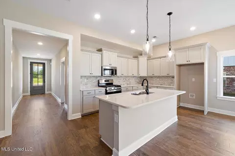 7548 Thomas Riley St, Hernando, MS 38632 photo 13