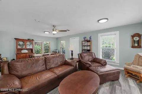 Living - 118 Don Vincent Dr, Lucedale, MS 39452 photo 1 of 2