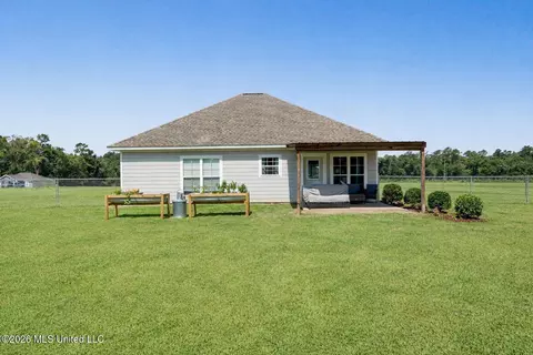 Exterior - 119 Water Oak Dr, Lucedale, MS 39452 photo 3 of 4