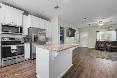 Kitchen - 119 Water Oak Dr, Lucedale, MS 39452 photo 1 of 2