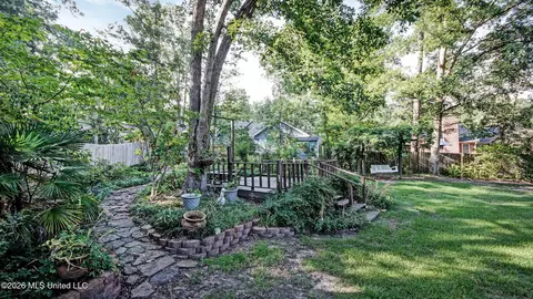 Exterior - 708 Benwick Dr, Brandon, MS 39047 photo 10 of 11