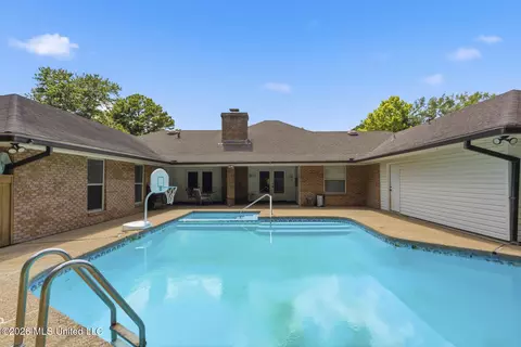 Exterior - 96 Summit Ridge Dr, Brandon, MS 39042 photo 9 of 9