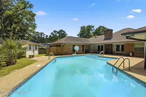 Exterior - 96 Summit Ridge Dr, Brandon, MS 39042 photo 8 of 9