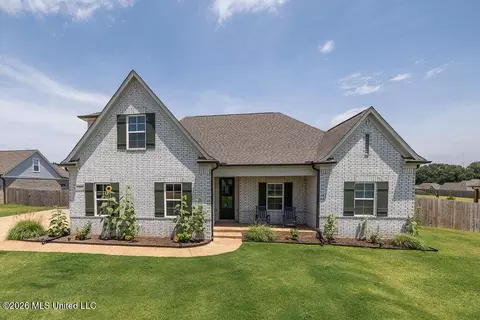 7620 Crosswinds Blvd, Hernando, MS 38632 photo 1