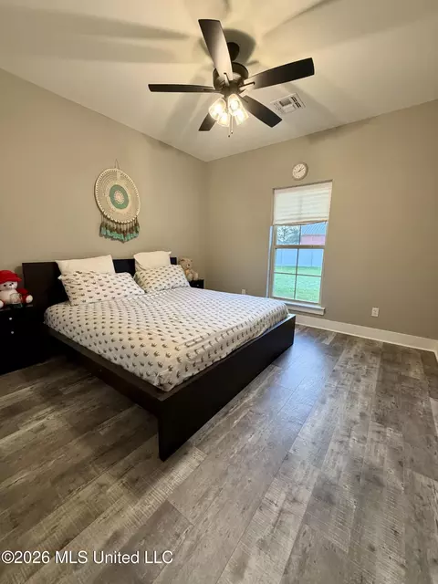 Bedroom - 509 Pemberton Pl, Picayune, MS 39466 photo 3 of 4