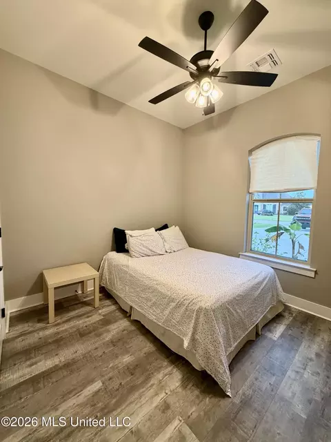 Bedroom - 509 Pemberton Pl, Picayune, MS 39466 photo 2 of 4