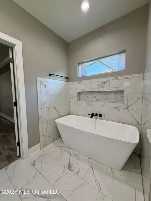 Bath - 509 Pemberton Pl, Picayune, MS 39466 photo 1 of 7