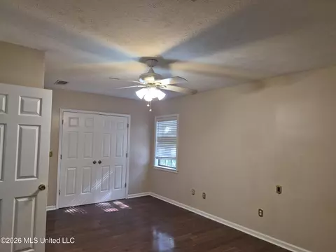 Bedroom - 6313 Cedarwood Dr, Jackson, MS 39213 photo 2 of 2