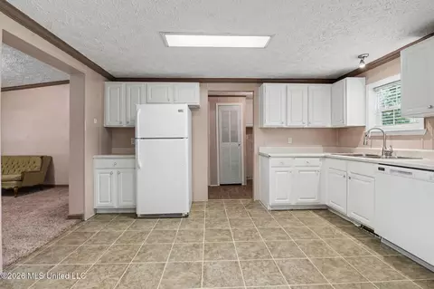 2916 Lee Pierce Rd, Moss Point, MS 39562 photo 12