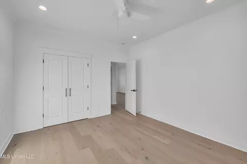 Bedroom - 800 Arbor Pt, Brandon, MS 39047 photo 6 of 9