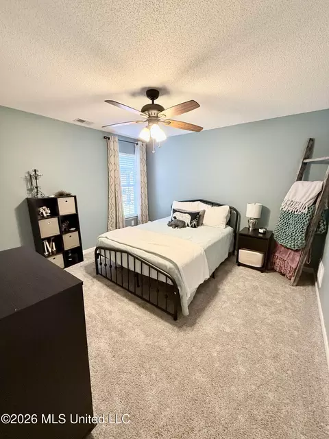 Bedroom - 5692 E Bedford Loop, Southaven, MS 38672 photo 3 of 3