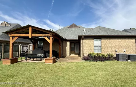 Other - 5692 E Bedford Loop, Southaven, MS 38672 photo 5 of 5