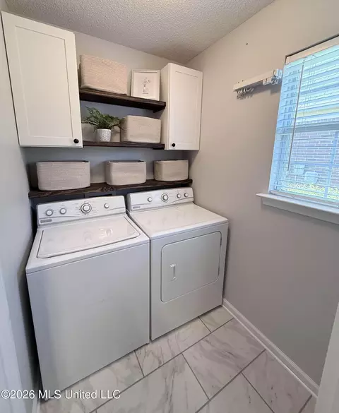 Other - 5692 E Bedford Loop, Southaven, MS 38672 photo 1 of 5