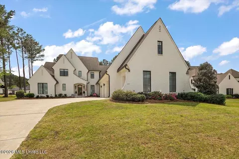 109 Dalton Pointe, Madison, MS 39110 photo 2
