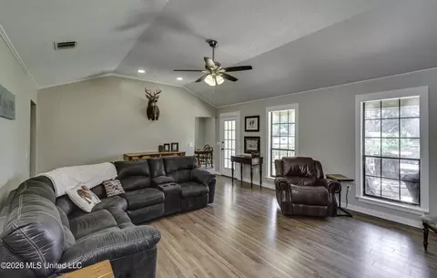 Other - 126 Ridge Rd, Brandon, MS 39042 photo 2 of 8