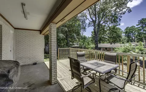 Exterior - 126 Ridge Rd, Brandon, MS 39042 photo 16 of 16