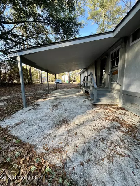 9748 Limu Way, Diamondhead, MS 39525 photo 41
