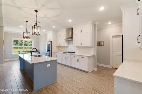 Kitchen - 5441 Grays Valley Dr, Hernando, MS 38632 photo 3 of 3