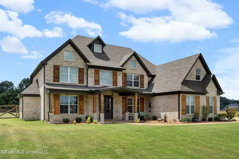 Exterior - 5441 Grays Valley Dr, Hernando, MS 38632 photo 11 of 12