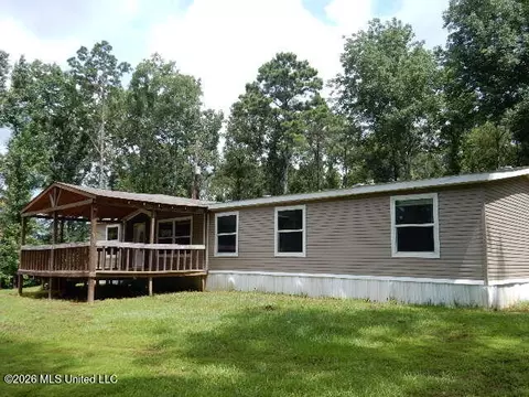 202 Moore St, Morton, MS 39117 photo 2