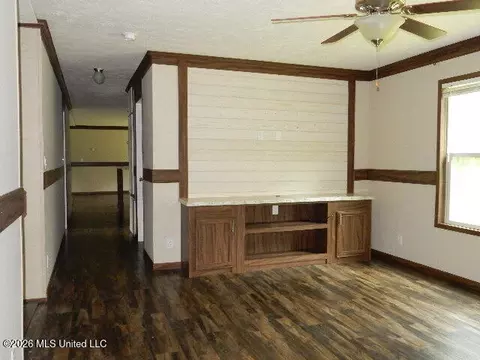 202 Moore St, Morton, MS 39117 photo 23
