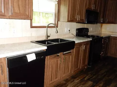 202 Moore St, Morton, MS 39117 photo 14
