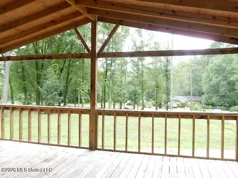 202 Moore St, Morton, MS 39117 photo 6