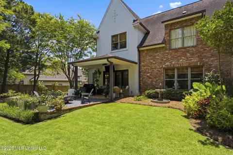 Exterior - 100 Cedar Woods Dr, Madison, MS 39110 photo 9 of 12