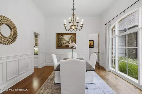 Dining - 100 Cedar Woods Dr, Madison, MS 39110 photo 1 of 4