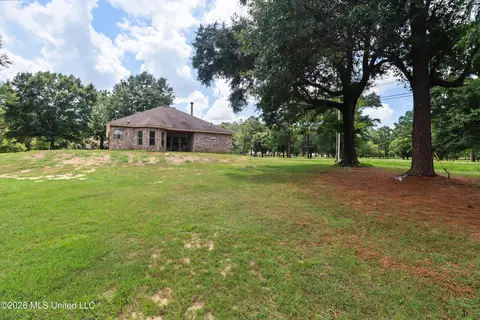 Exterior - 3092 Highway 26, Wiggins, MS 39577 photo 5 of 6