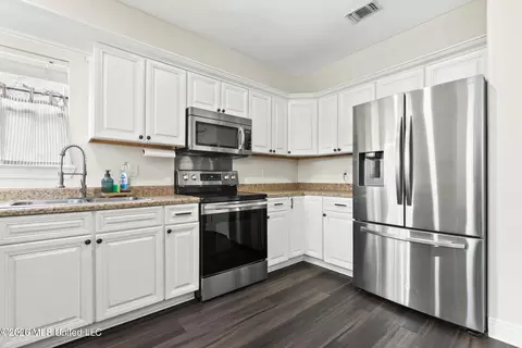 Kitchen - 3092 Highway 26, Wiggins, MS 39577 photo 1 of 1