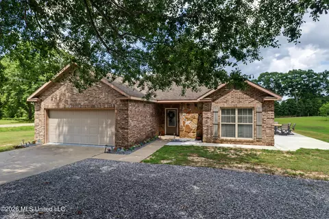 3092 Highway 26, Wiggins, MS 39577