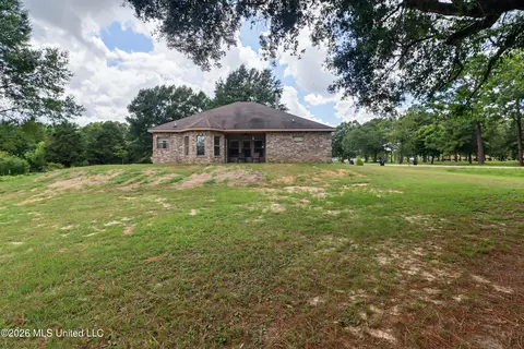 Exterior - 3092 Highway 26, Wiggins, MS 39577 photo 4 of 6
